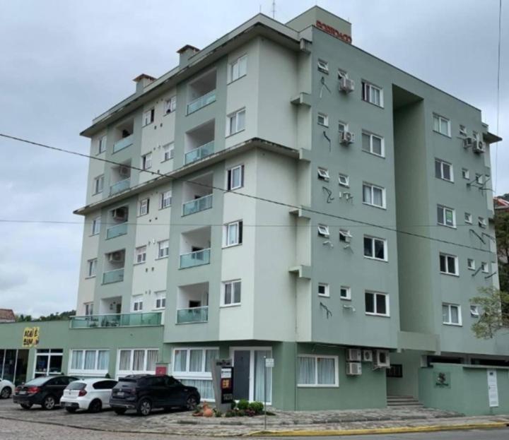 Apartamento Familiar No Centro De Pomerode. Екстериор снимка